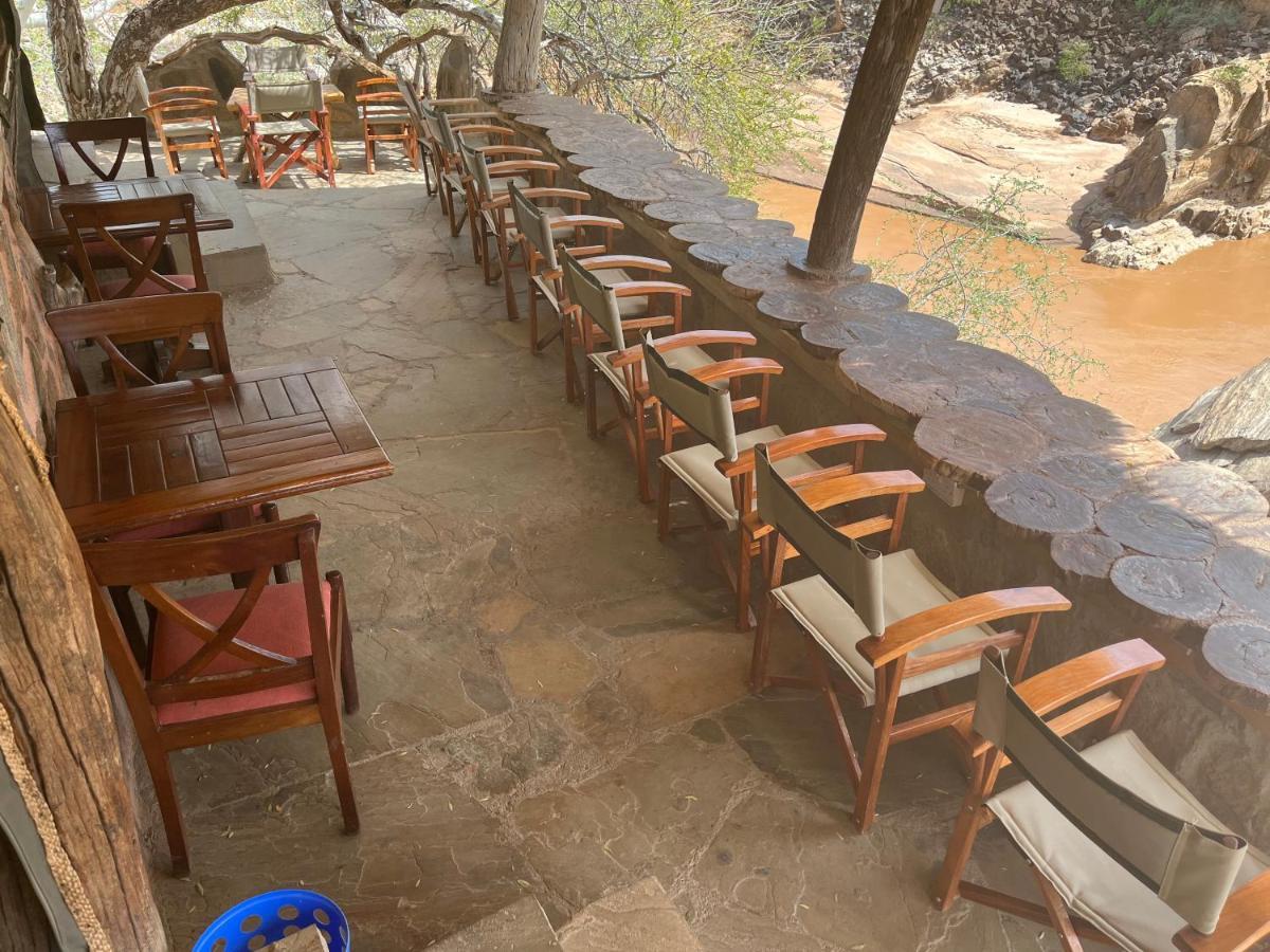 Lion'S Cave Camp, Samburu Villa Archers Post Ngoại thất bức ảnh