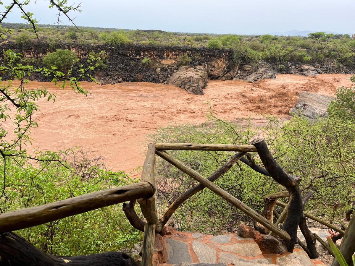 Lion'S Cave Camp, Samburu Villa Archers Post Ngoại thất bức ảnh