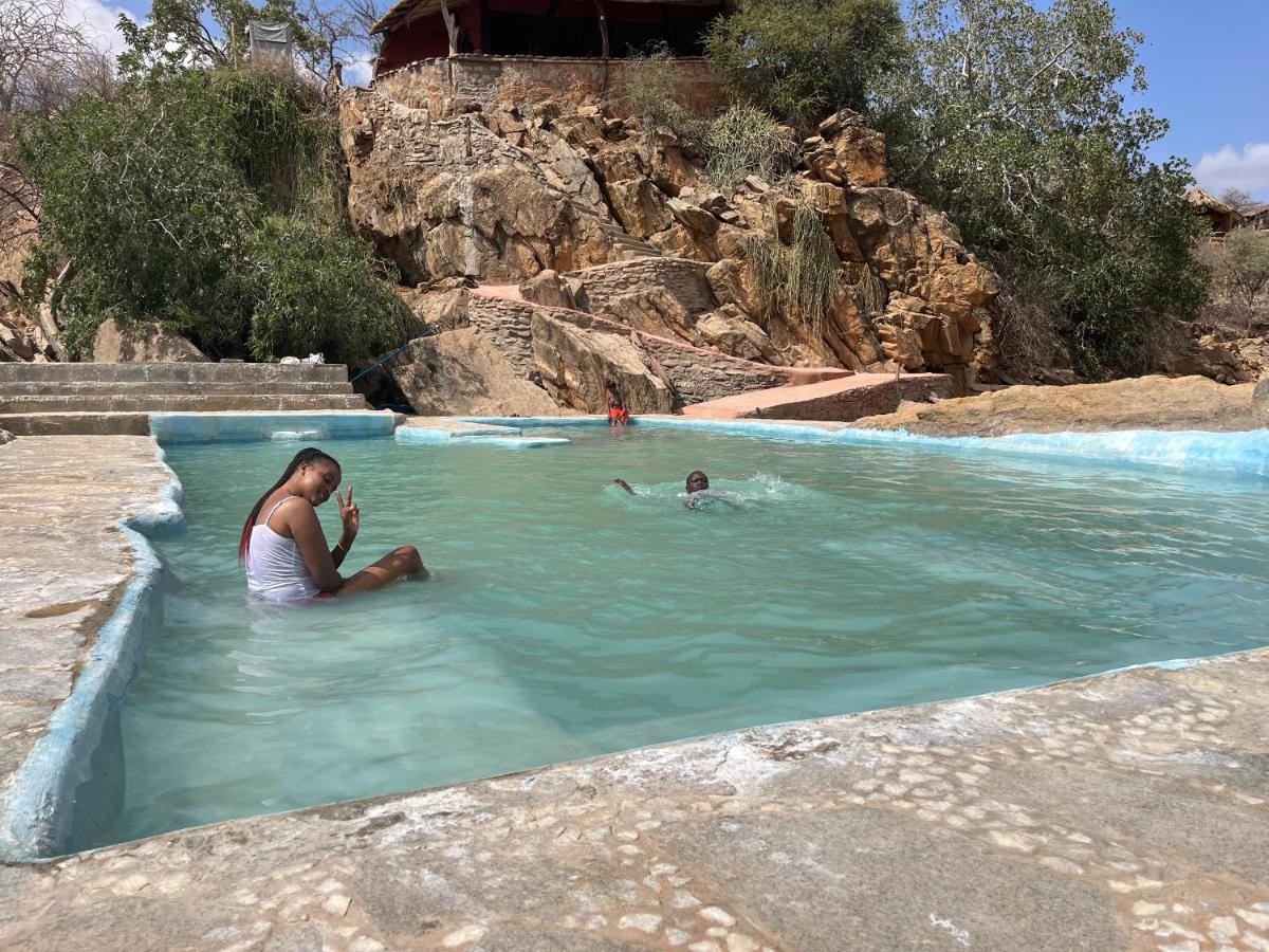 Lion'S Cave Camp, Samburu Villa Archers Post Ngoại thất bức ảnh