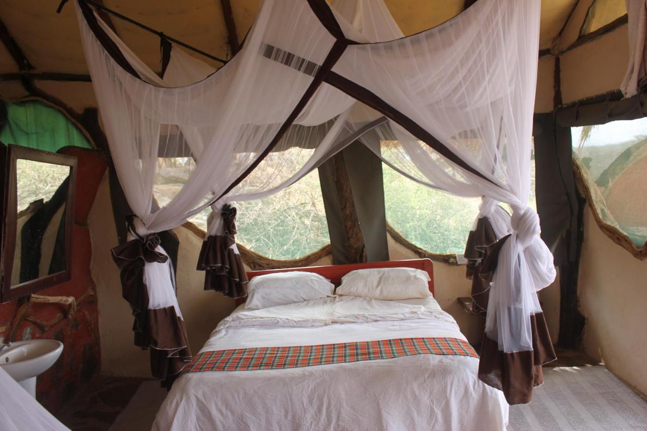 Lion'S Cave Camp, Samburu Villa Archers Post Ngoại thất bức ảnh