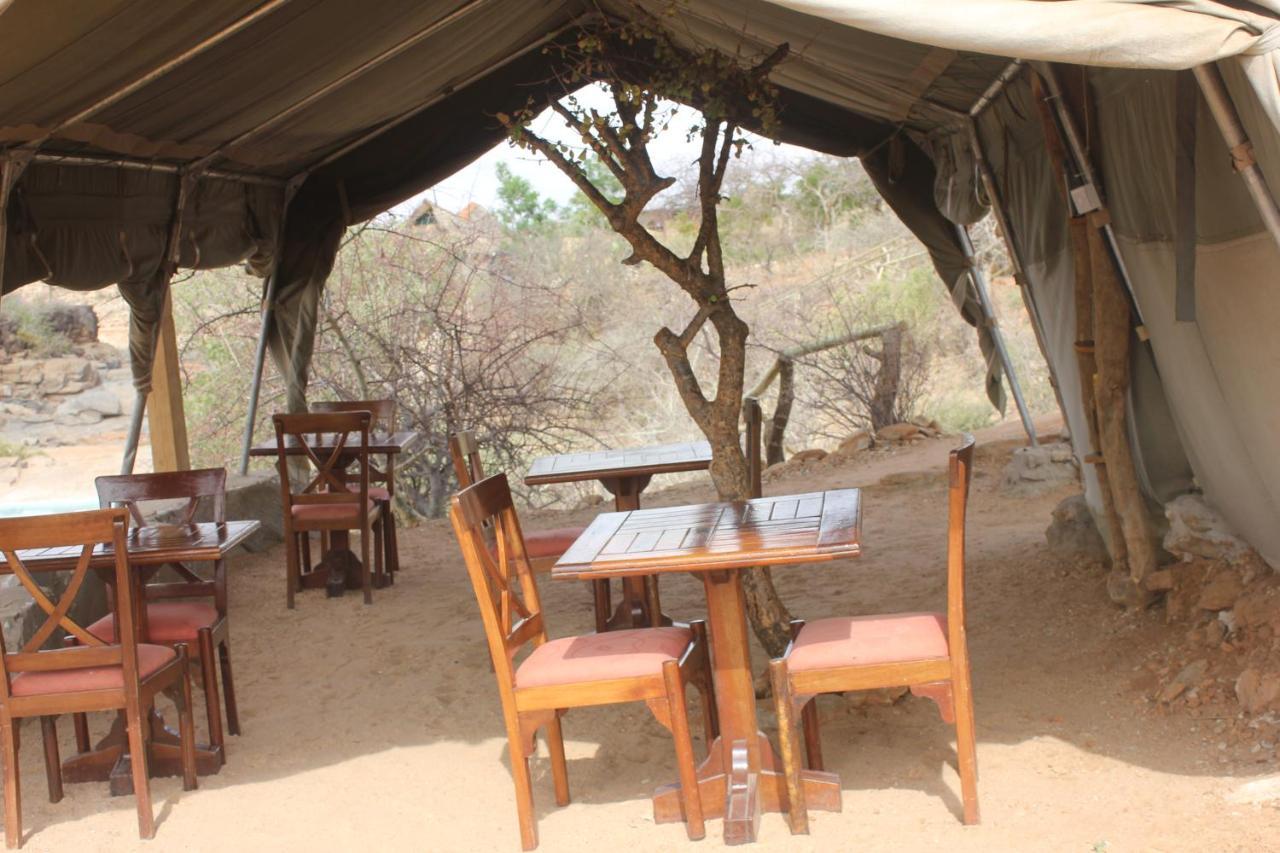 Lion'S Cave Camp, Samburu Villa Archers Post Ngoại thất bức ảnh
