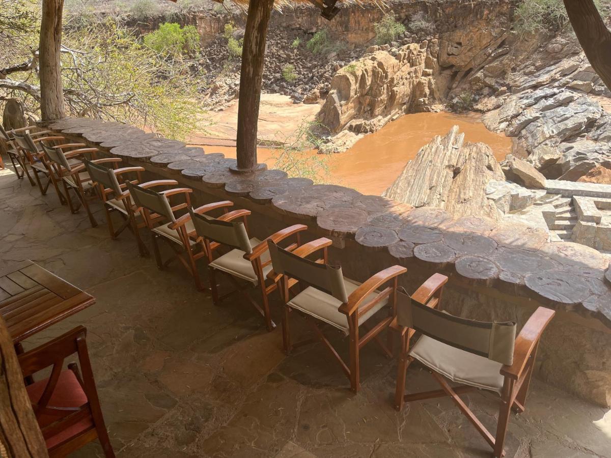 Lion'S Cave Camp, Samburu Villa Archers Post Ngoại thất bức ảnh